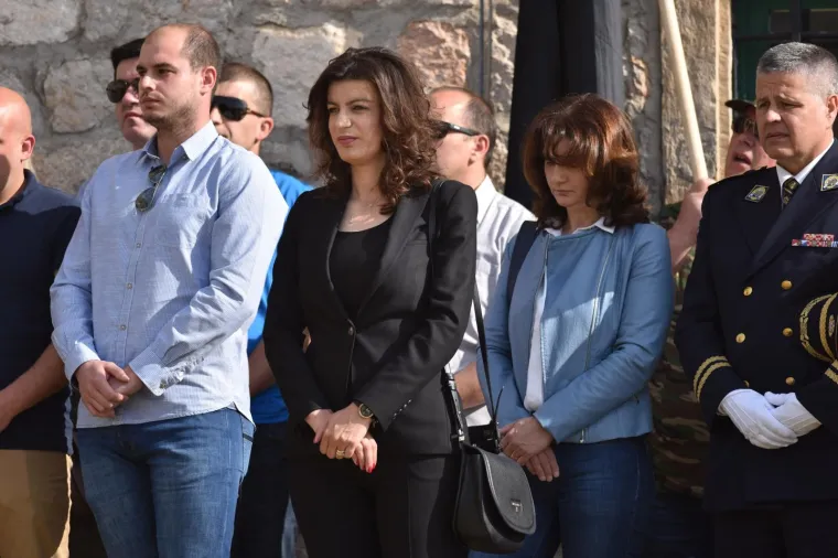 Polaganjem vijenaca na Kninskoj tvrđavi obilježena je 27. obljetnica napada na Potkonje i Vrpolje