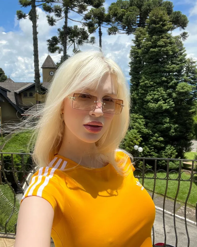 Sabrina Low