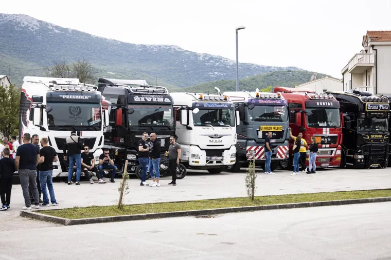 Kakve makine! Prvi Truck Show u Dugopolju kod Splita okupio prave zaljubljenike u kamione