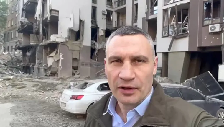 Dr Željezna šaka vladao je svjetskim boksom, a sad na 51. rođendan vodi najtežu bitku: Transformacija Vitalija Klička