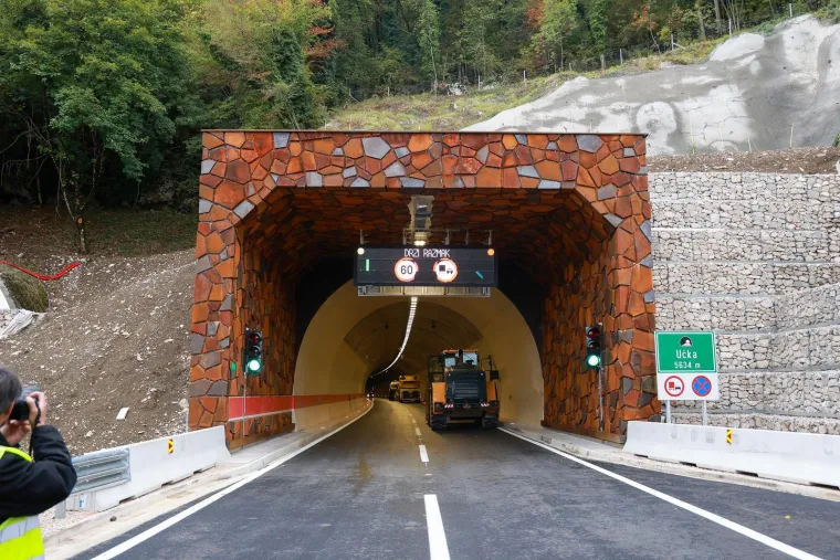 Povijesni dan za Istru: Zavirite u drugu cijev tunela Učke uoči velikog otvaranja