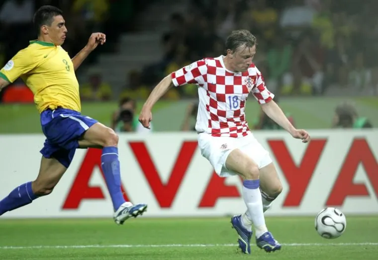 Ivica Olić na utakmici s Brazilom na SP-u u Njemačkoj 2006.