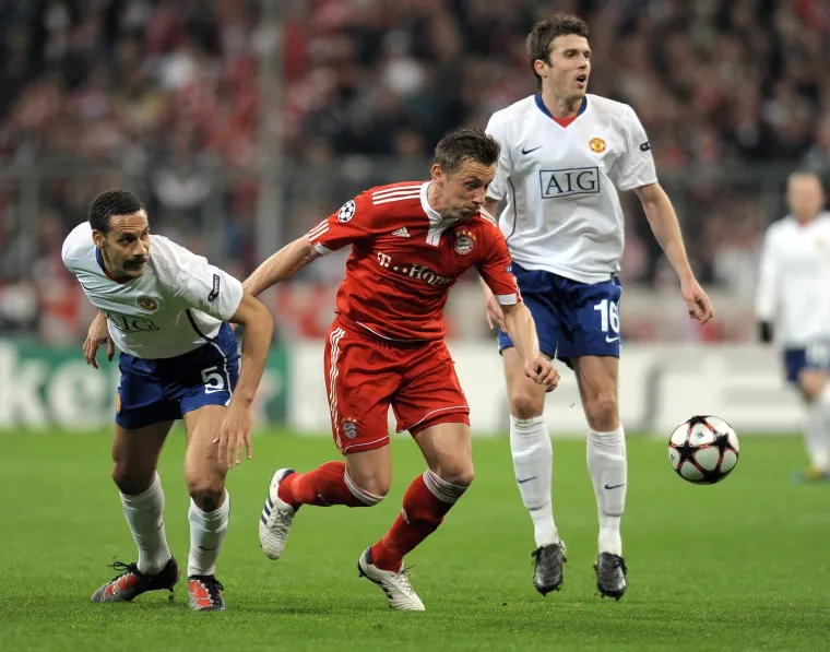 U sezoni 2009./10. vodio je Bayern do finala Lige prvaka. Posebno je bio inspiriran u četvrtfinalima protiv Manchester Uniteda kojima je u dva susreta zabio dva gola. U polufinalu protiv Lyona postigao je Ola i hattrick što mu je bila najbolja utakmica u dresu Bavaraca