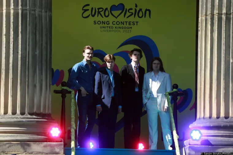 Svi su zanijemili kad se Let 3 pojavio na otvaranju Eurosonga: Takav outfit sigurno nitko nije očekivao