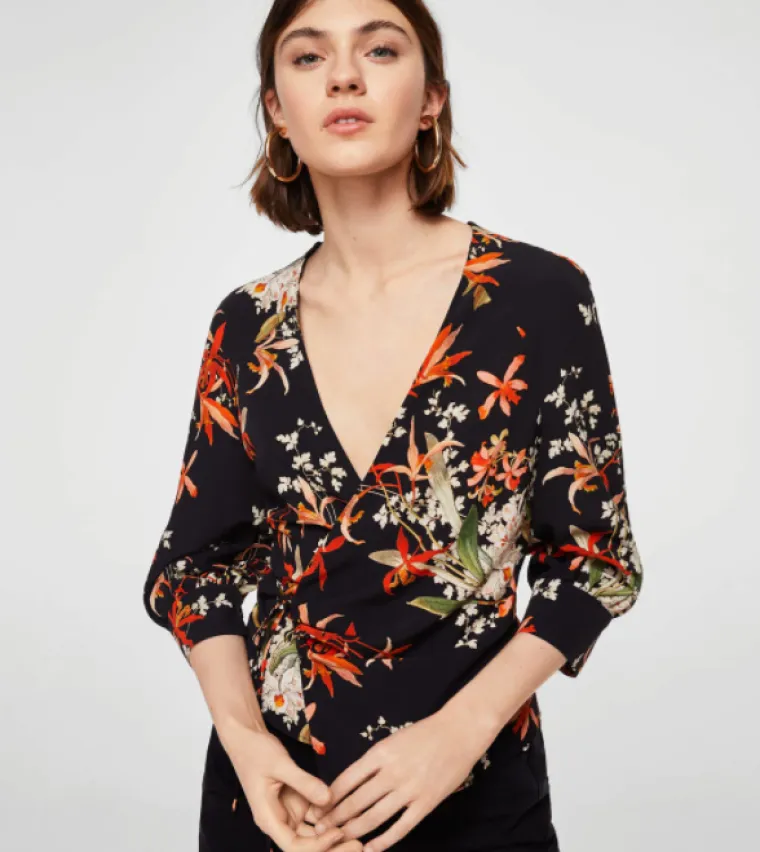 Cvjetna bluza na preklop, Mango, 249,90 kuna