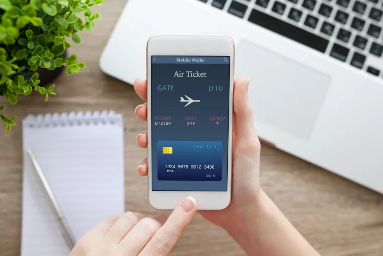 Apple je 2015. godine napravio potpuno novi program koji je stalno pokrenut na vašem iPhoneu. Cijela svrha tog programa je gledati vas dok provjeravate bankovni račun i kreditne kartice, saznaje koliko novca imate i prodaje informaciju o vašem stanju računa oglašivačima.