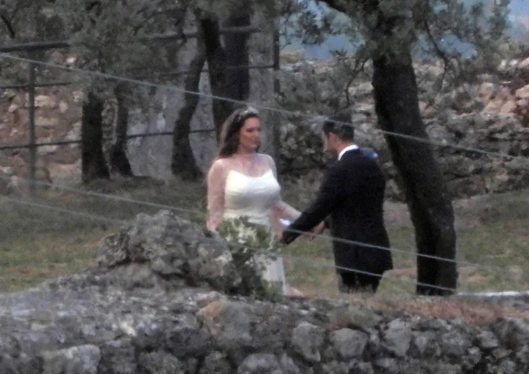 Zakleli su se na vječnu ljubav romantičnoj Italiji: Kelly Brook rekla je "da" svom dugogodišnjem dečku