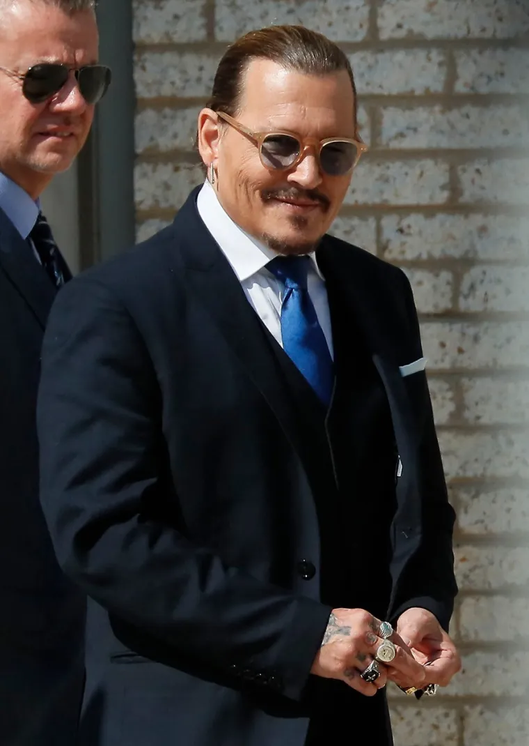 Procurili otpečaćeni sudski spisi: 'Johnny Depp pati od impotencije. Zato je pobjesnio i silovao me bocom...'