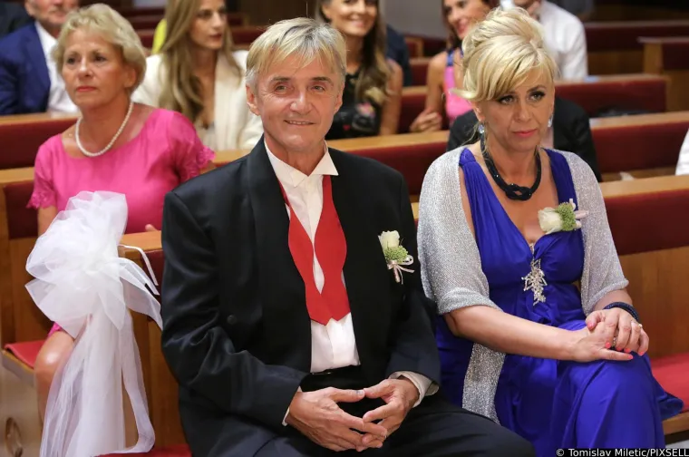 Rajko Dujmić stvorio je besmrtne hitove, ali Novim fosilima je ime dao drugi glazbeni genij: 'Dobacio nam je u slastičarnici...'