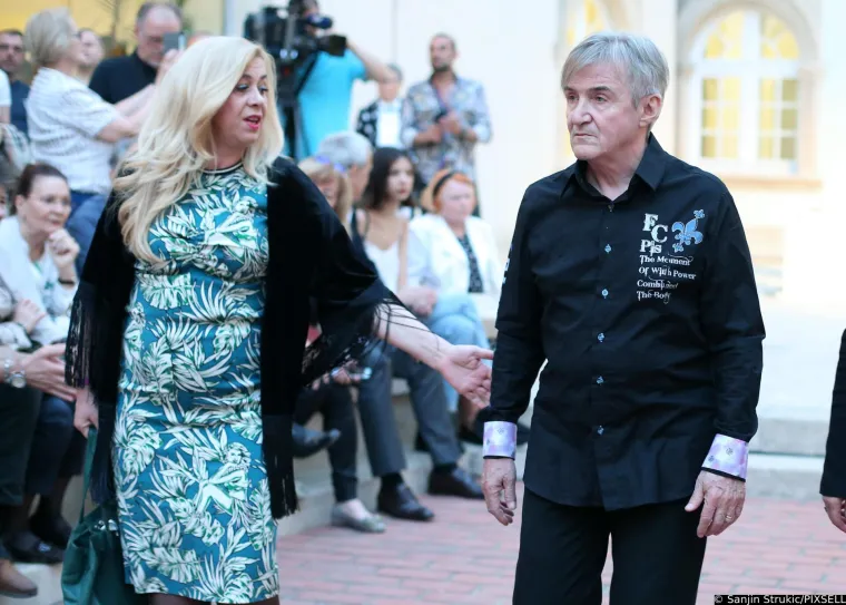 Rajko Dujmić stvorio je besmrtne hitove, ali Novim fosilima je ime dao drugi glazbeni genij: 'Dobacio nam je u slastičarnici...'
