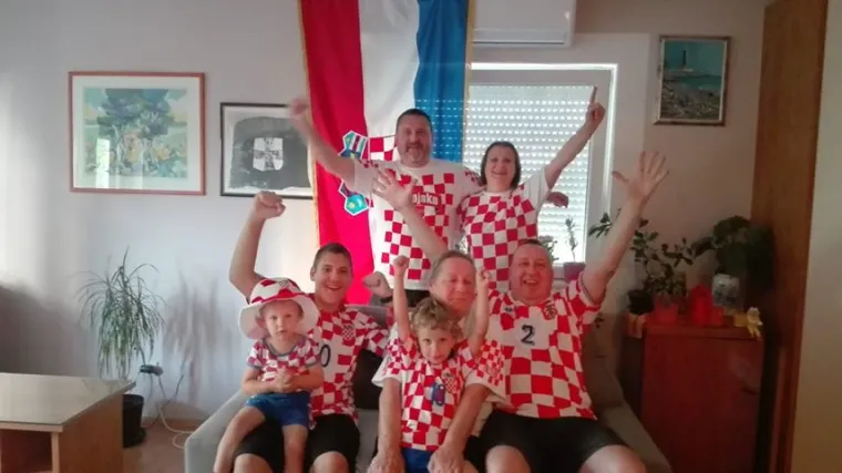 Kockice su preplavile Hrvatsku: Ovo su vaše navijačke fotografije!