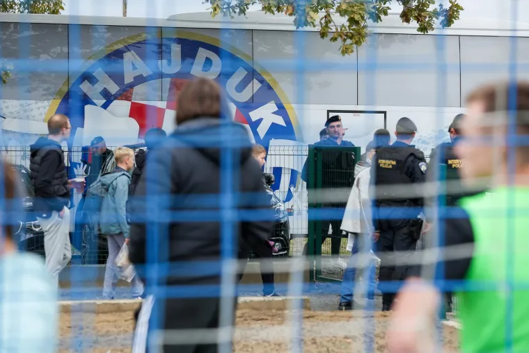 Pivo se točilo, grlo se močilo! Hajduk se gledalo i s prozora: Oduševljeni Gattuso na ovakvom spektaklu još nije bio