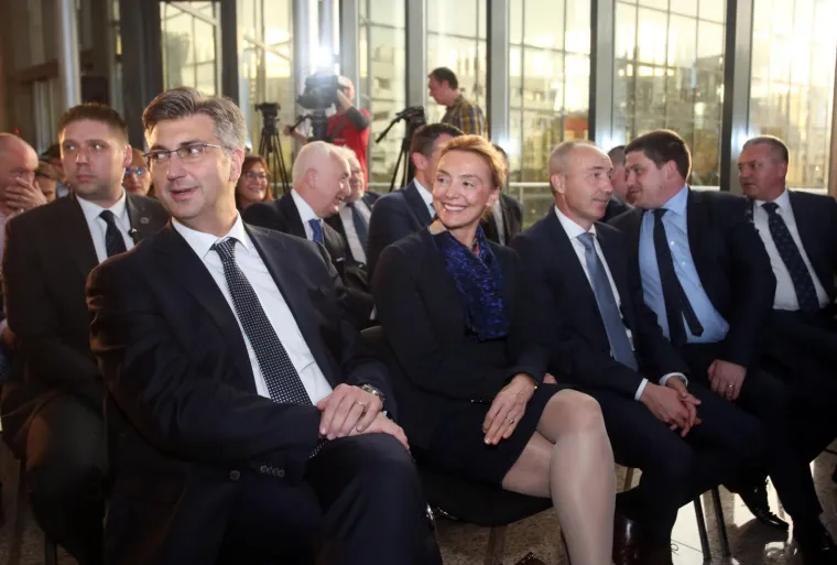 Predstavljanje knjige Martine Dalić 'Agrokor: Slom ortačkog kapitalizma' u NSK
