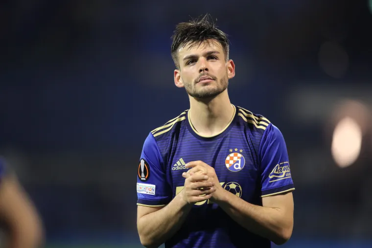 Marko Bulat - Josipov sin, igrajući u drugom razredu hrvatskog nogometa blistao je. Izgledao je zrelo i bio je vođa Šibenika koji je nakon povratka u Prvu ligu bio hit momčad. Ovaj 20-godišnjak je prošlog ljeta potpisao za Dinamo, a uz par ozljeda i veliki roster kojeg imaju Modri ne dobiva previše prilika.