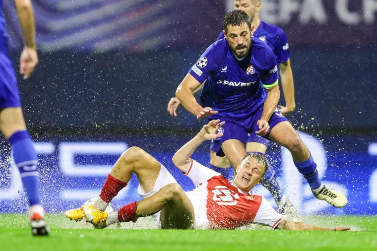 Ovo je 'vaterpolo': Dinamo se u nemogućim uvjetima borio za prve bodove u Ligi prvaka