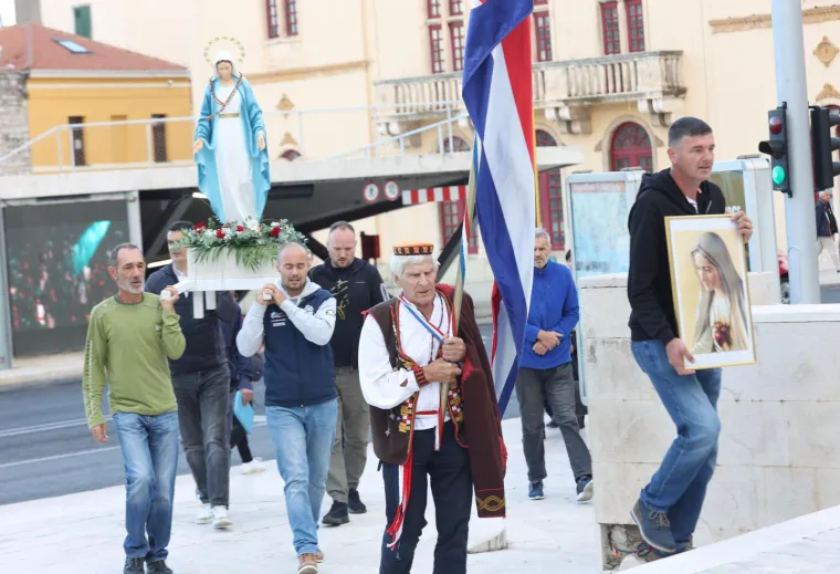 Molitelji su se okupili i u Šibeniku