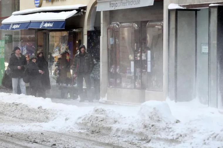Opasnost iz vedra neba zaprijetila Zagrepčanima