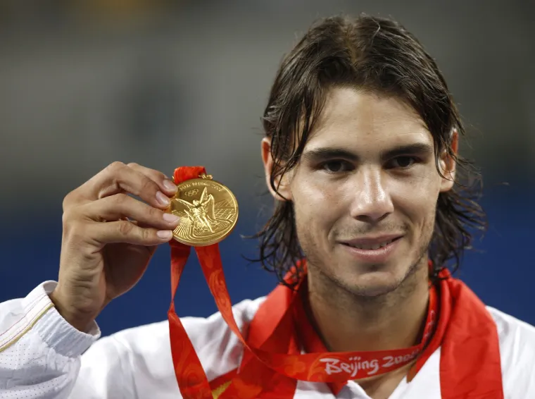 Nadal osvaja olimpijsko zlato! 17. kolovoza 2008. Nadal osigurava zlatnu medalju na Olimpijskim igrama u Pekingu pobjedom nad Čileancem Fernandom Gonzálezom.