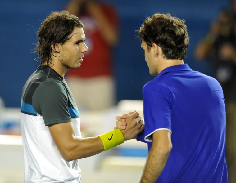 Prvi trijumf na Australian Openu! U veljači 2009. Nadal po prvi put osvaja Australian Open. U finalu pobjeđuje Federera protiv kojeg u tom međusobnom okršaju vodi 13:6. Također piše povijest postavši prvi Španjolac koji je osvojio ovaj Grand Slam i to je učinio protiv Federera koji je završio u suzama nakon što je izgubio 7-5, 3-6, 7-6(3), 3-6 i 6-2 u četiri sata i dvadeset tri minute.