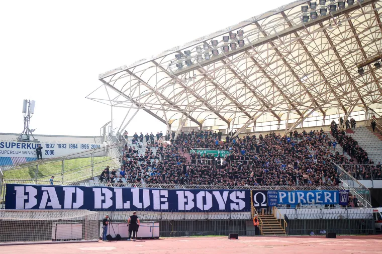 'Rat' Juga i Sjevera na Poljudu: Boysi počeli, a Torcida brutalno uzvratila