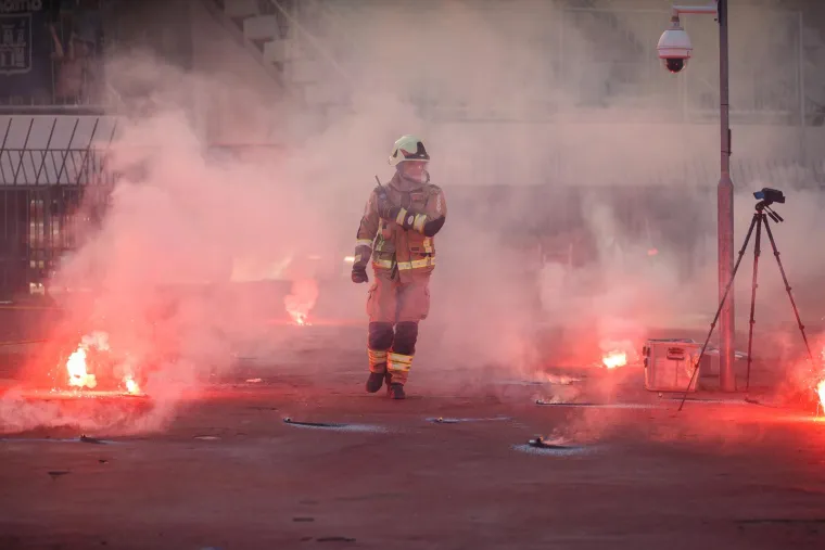 Evo &scaron;to je interventna policija radila navijačima Hajduka poslije poraza od Dinama