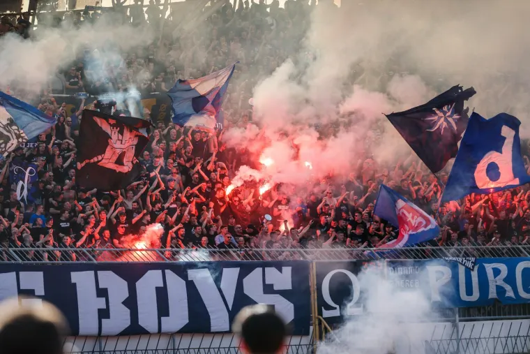 Evo &scaron;to je interventna policija radila navijačima Hajduka poslije poraza od Dinama