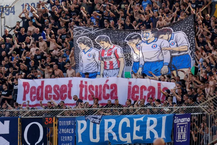 Evo &scaron;to je interventna policija radila navijačima Hajduka poslije poraza od Dinama