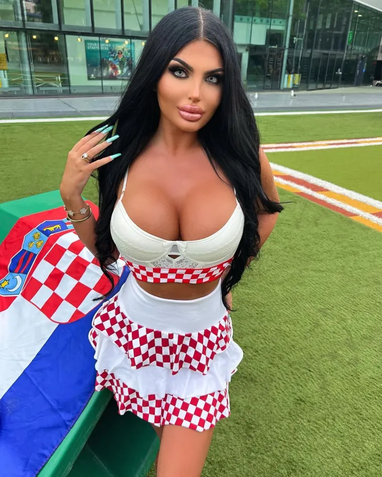 Proslavila se kao hrvatska navijačica! Pogledajte kako Magdalena izgleda bez trunke Photoshopa