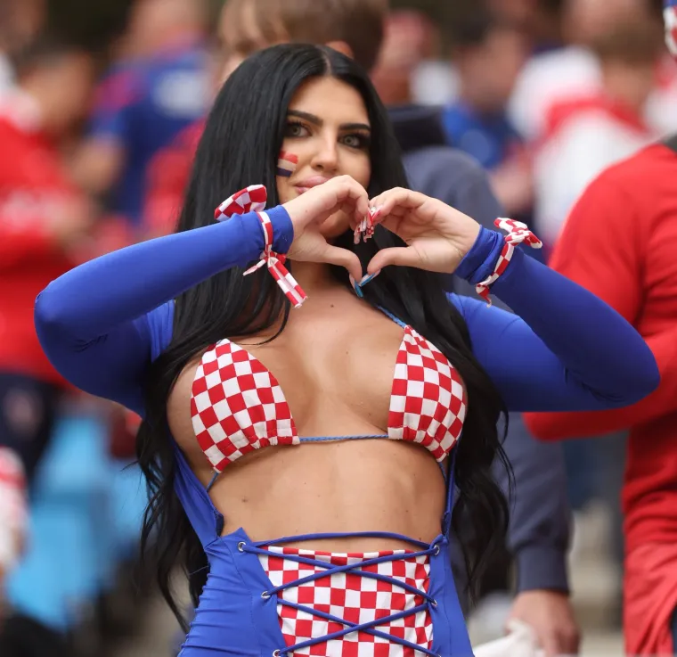 Proslavila se kao hrvatska navijačica! Pogledajte kako Magdalena izgleda bez trunke Photoshopa