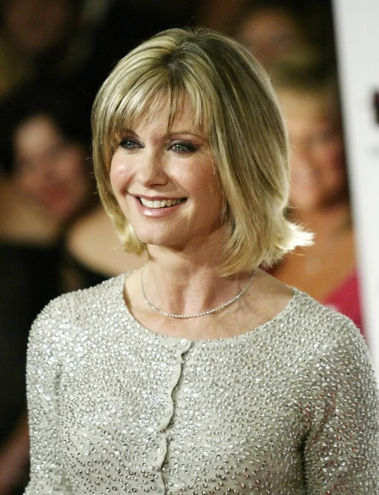 &quot;Njezina iscjeljujuća inspiracija i pionirsko iskustvo s biljnom medicinom nastavlja se sa zakladom Olivia Newton-John Foundation Fund, posvećenoj istraživanju biljnih lijekova i raka&quot;, stajalo je u izjavi njezine obitelji za medije, uz molbu da se novac namijenjen za cvijeće usmjeri u njezinu zakladu.