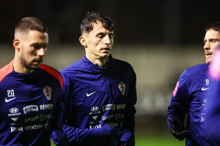 Vatreni trenirali na hladnom Maksimiru: Pogledajte kako je Modrić oštro povukao sve za sobom