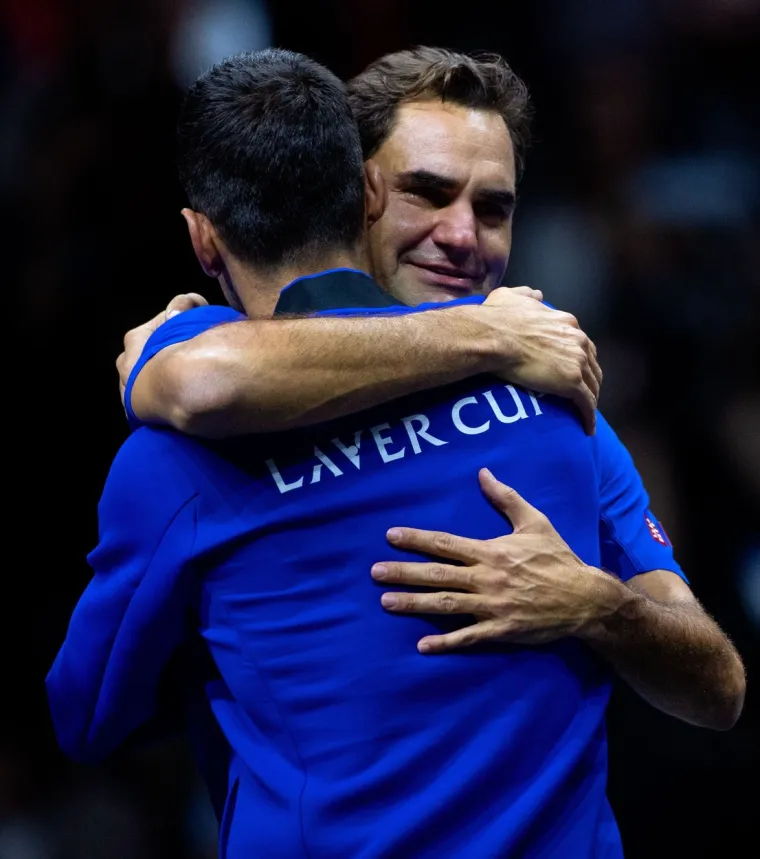 Roger Federer otkrio tajnu iza fotografije na kojoj se drži za ruke s ljutim rivalom: 'Nisam mogao pričati...'
