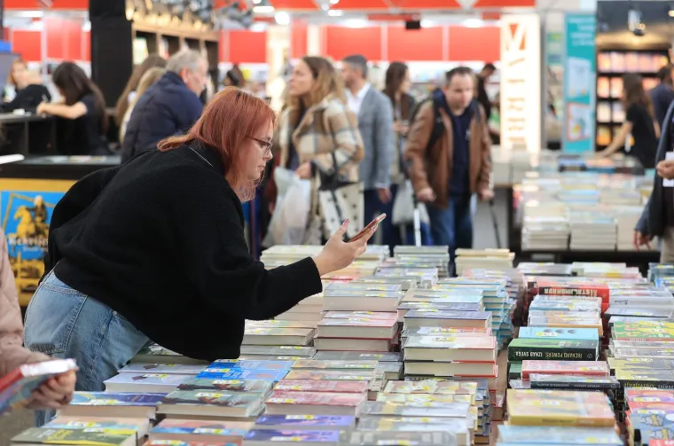 Počeo Interliber, ponudu su pogledali Milanović, Tomašević i drugi političari. Evo što se sve nudi do nedjelje
