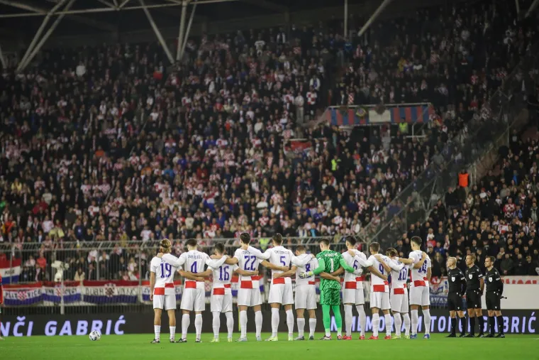 Na tribini snimljen Štimac, a pazite pored koga sjedi Gennaro Gattuso