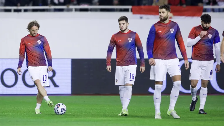 Na tribini snimljen Štimac, a pazite pored koga sjedi Gennaro Gattuso