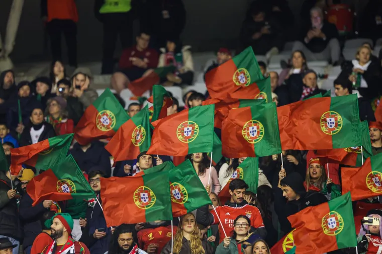 Na tribini snimljen Štimac, a pazite pored koga sjedi Gennaro Gattuso