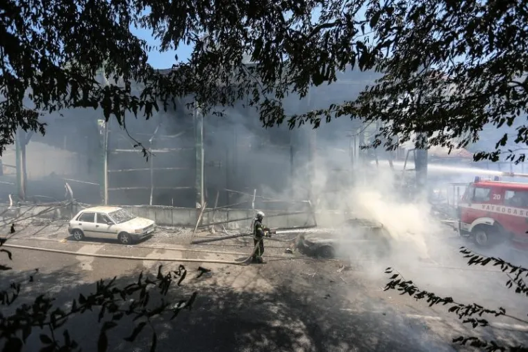 VATRA PROGUTALA ČITAV SPORTSKI CENTAR: Pogledajte razmjere požara koji je jutros buknuo nedaleko od centra Zagreba