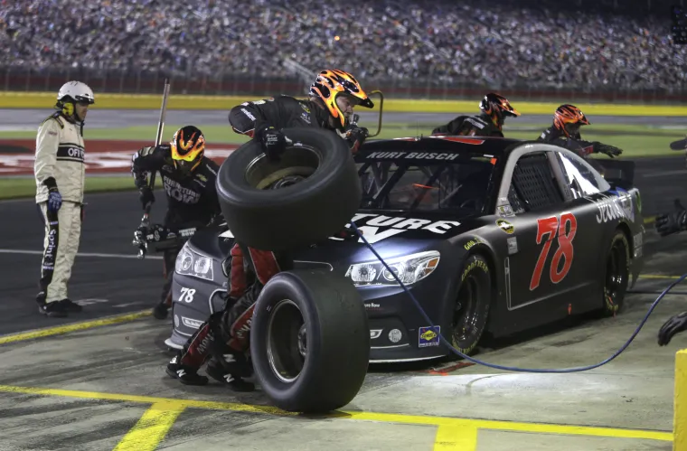 NASCAR Charlotte utrka