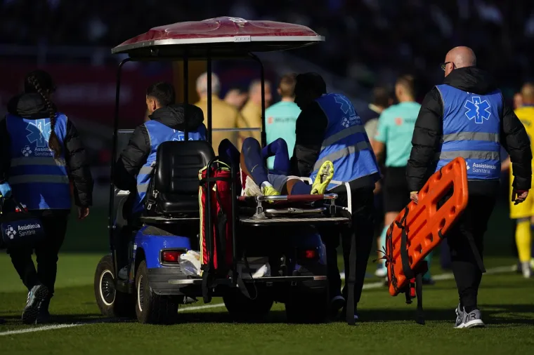 Horor prizori: Zvijezda Barcelone povraćala krv, nije mogla stati na noge