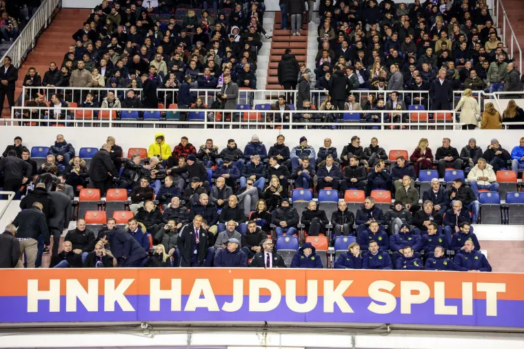 U svečanoj loži pojavile su se mnoga poznata lica.