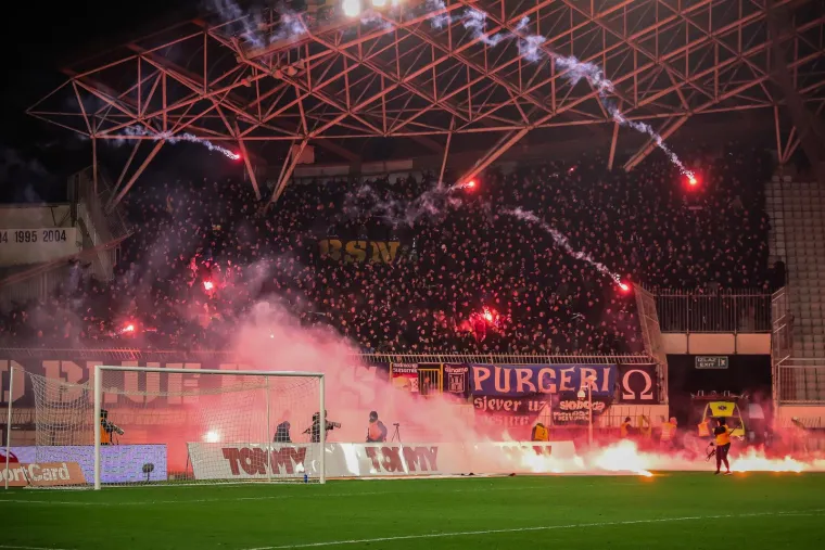 Ovo niste mogli vidjeti na TV-u: Hajduk došao pred Torcidu, a Gattuso je 'ukrao show'