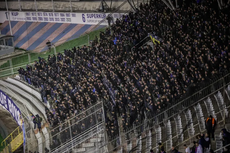 I na ovom derbiju atmosfera je bila &apos;užarena&apos;,