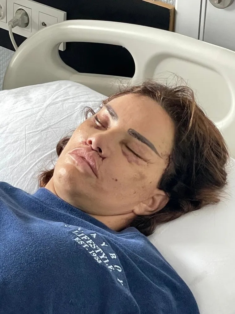 Ona je kraljica plastičnih operacija: Fileri, grudi... Ma tko zna više što je na njoj pravo, Upoznajte Katie Price