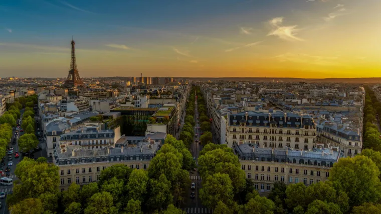1. Pariz