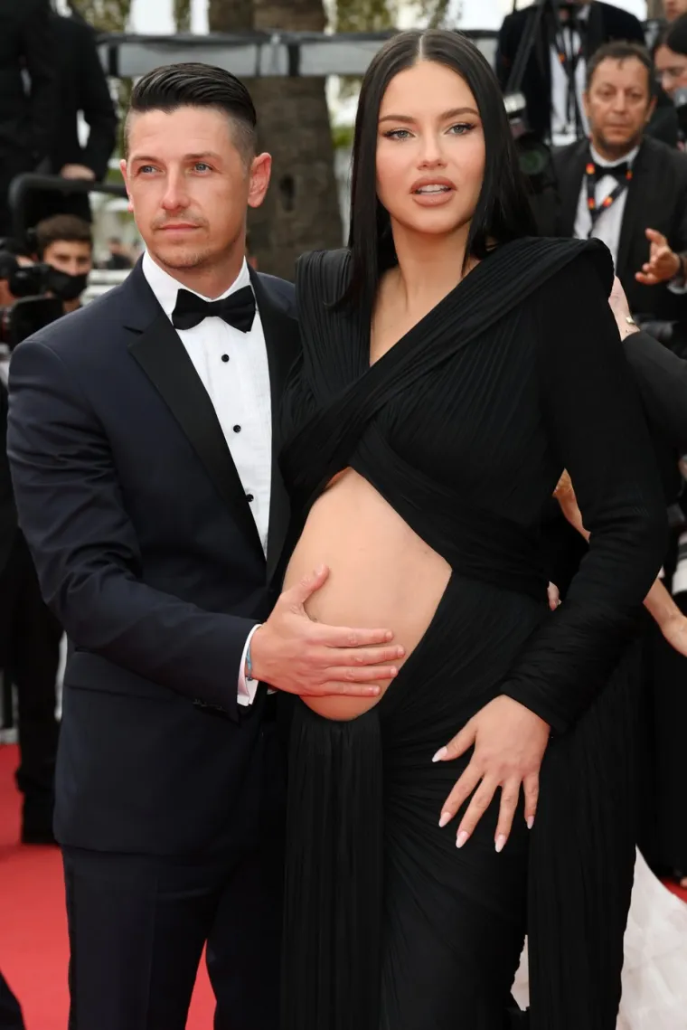 Marko Jarić i Adriana Lima (na slici) vjenčali su se 14, veljače 2009. u Wyomingu, a zaručili 12. lipnja 2008. Par je dobio dve kćerkice, Siennu i Valentinu, ali su sporazumno 2. svibnja 2014. godine odlučili razvesti. 