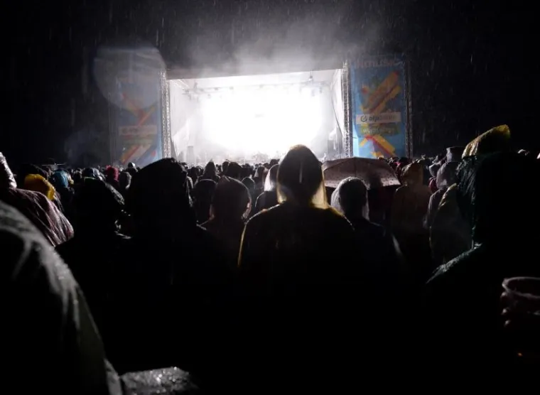 Drugi dan INmusic festivala obilježila kiša i zagriženi fanovi
