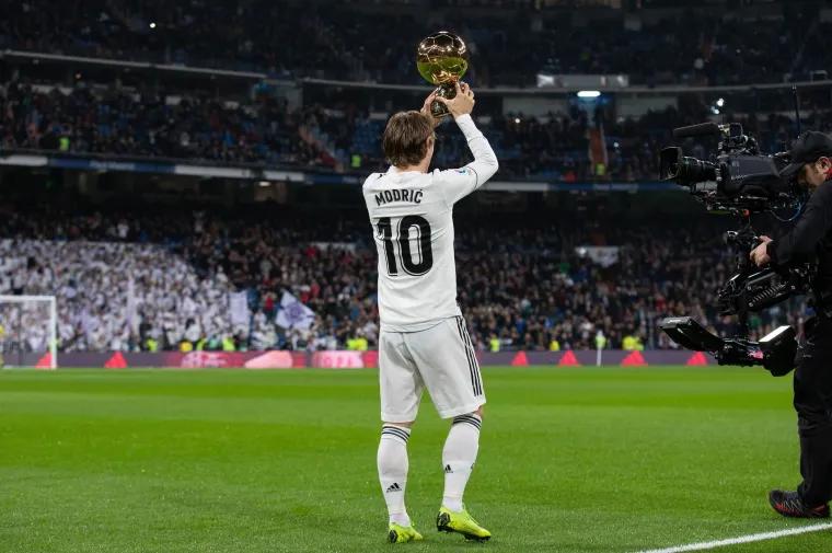 Cijela Hrvatska plakala je od ponosa: Pogledajte trenutke kad je Modrić srušio Messija i Ronalda