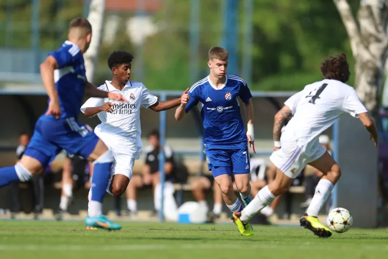 Šteta, malo je nedostajalo: Dinamovi juniori nakon rušenja velikog Real Madrida izgubili u finalu turnira Mladen Ramljak