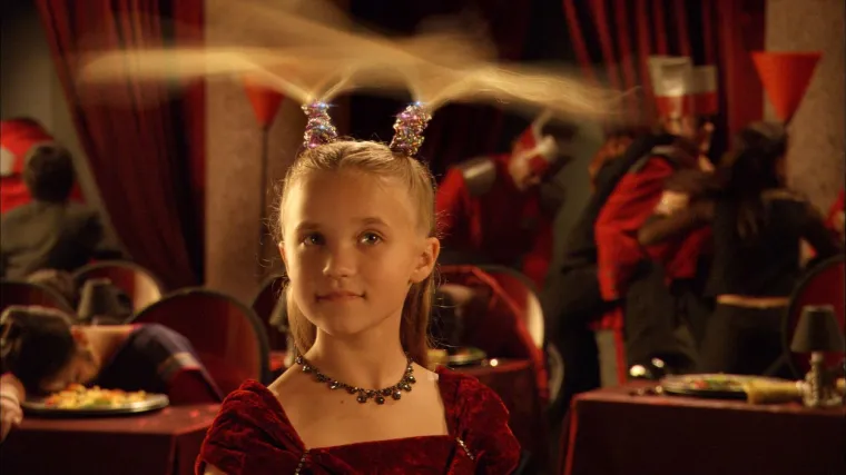 Emily Osment 2002.