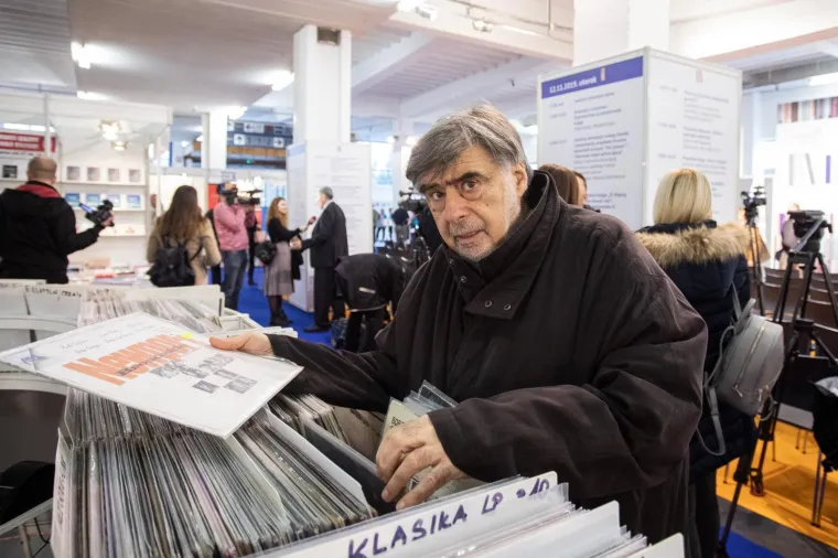 Počeo je Interliber: Popularne knjige kupite po akcijskim cijenama, stara izdanja i do pet puta jeftinija